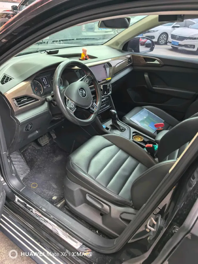 2021 Volkswagen Tharu 1.4T 150HP L4 7DCT,autocango,china used car exporter,china ev exporter,chinese used car exporter,chinese used ev exporter