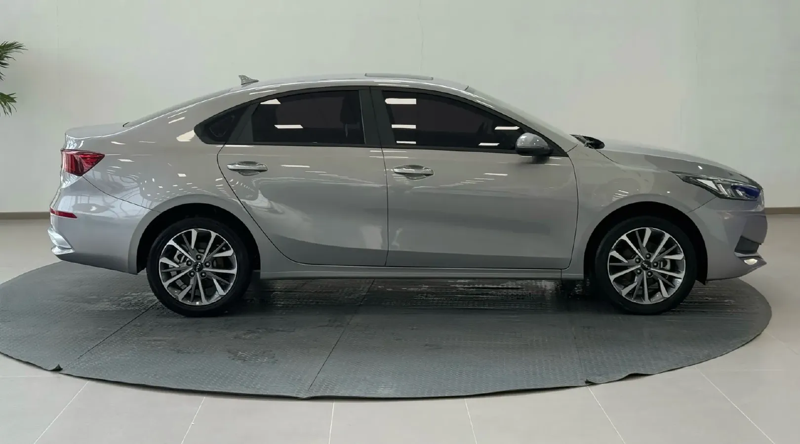 2021 Kia K3 1.5L 115HP L4 CVT,autocango,china used car exporter,china ev exporter,chinese used car exporter,chinese used ev exporter