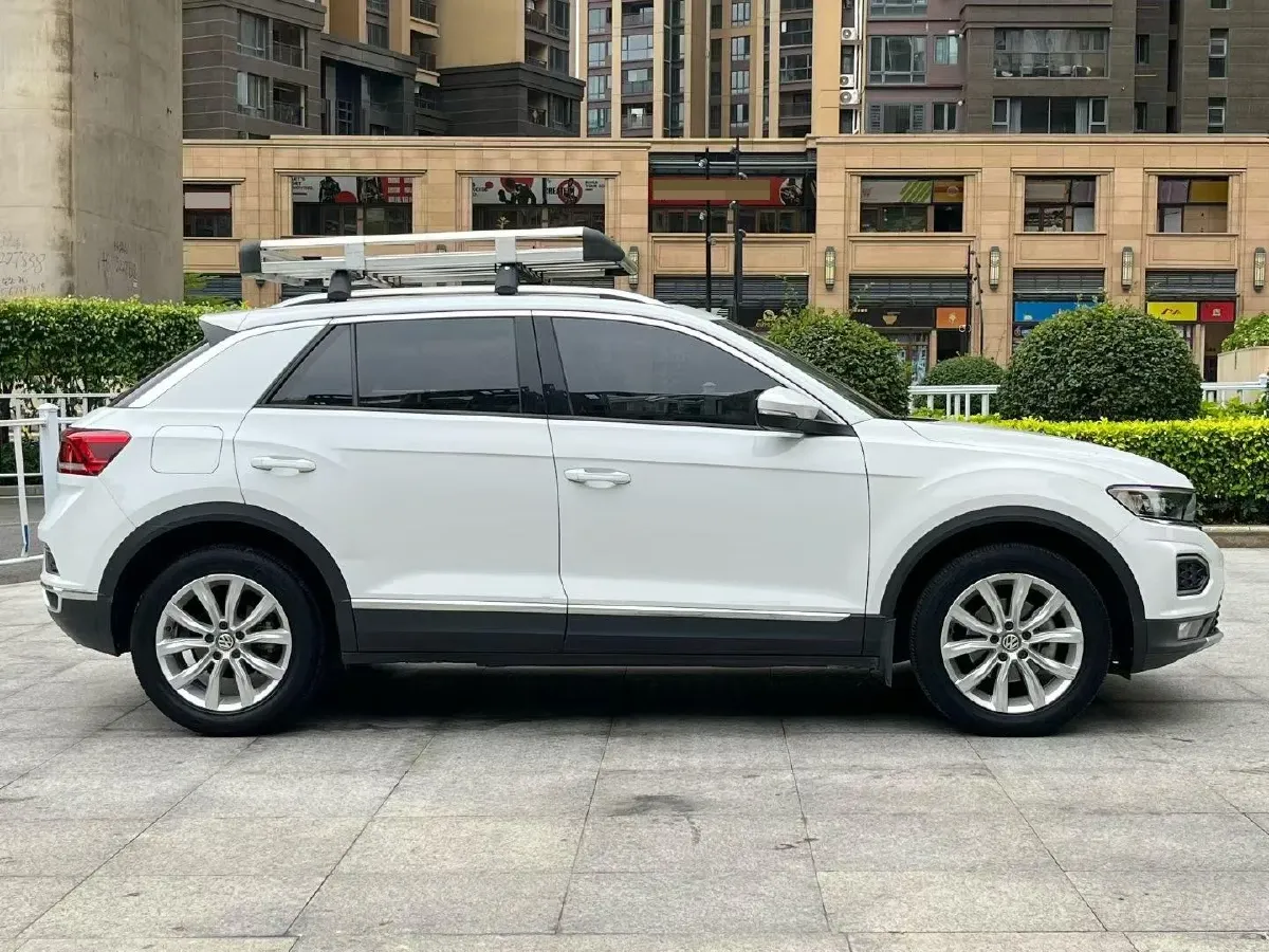 2020 Volkswagen T-Roc 1.4T 131HP L4 7DCT,autocango,china used car exporter,china ev exporter,chinese used car exporter,chinese used ev exporter