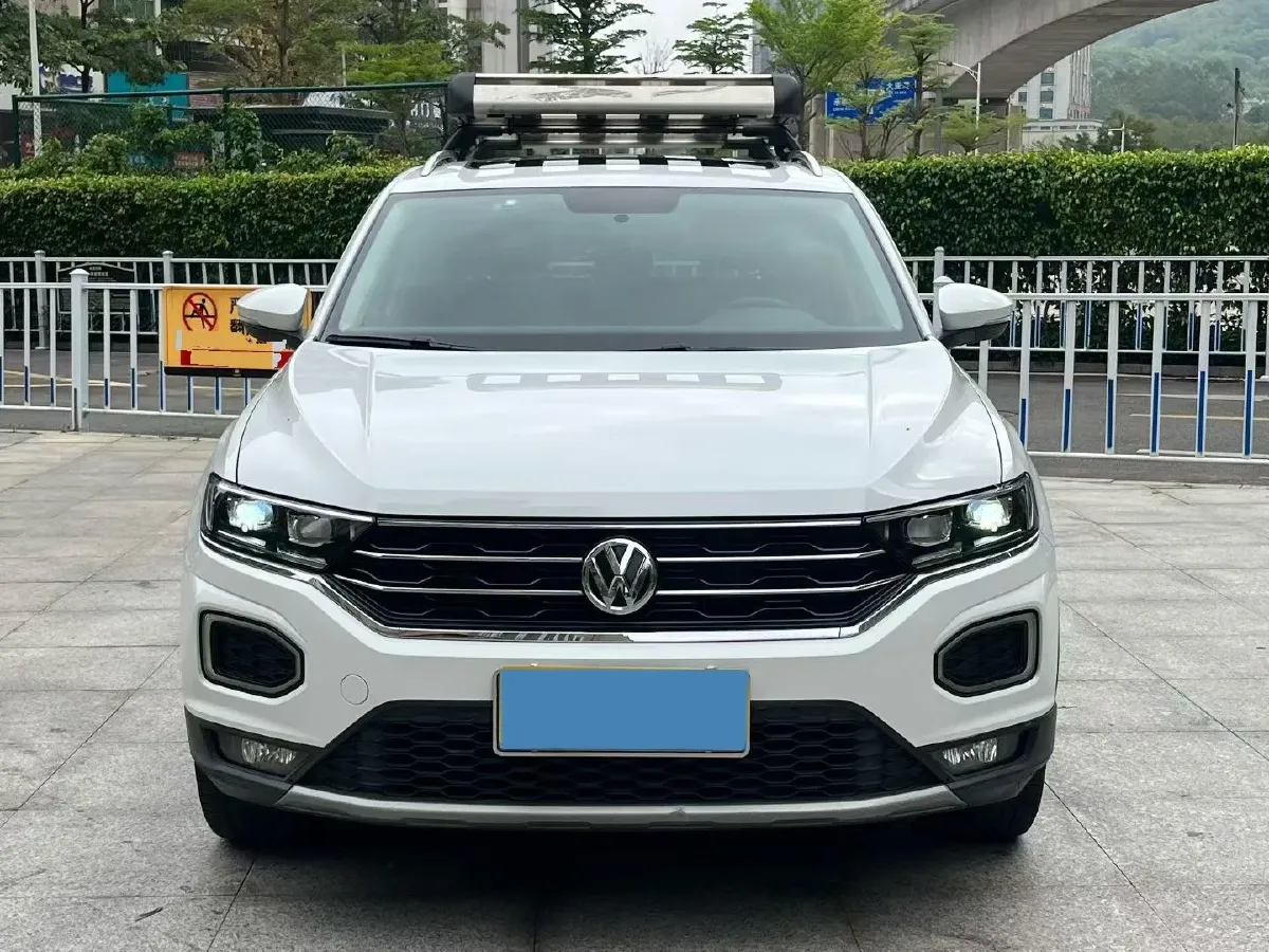 2020 Volkswagen T-Roc 1.4T 131HP L4 7DCT,autocango,china used car exporter,china ev exporter,chinese used car exporter,chinese used ev exporter