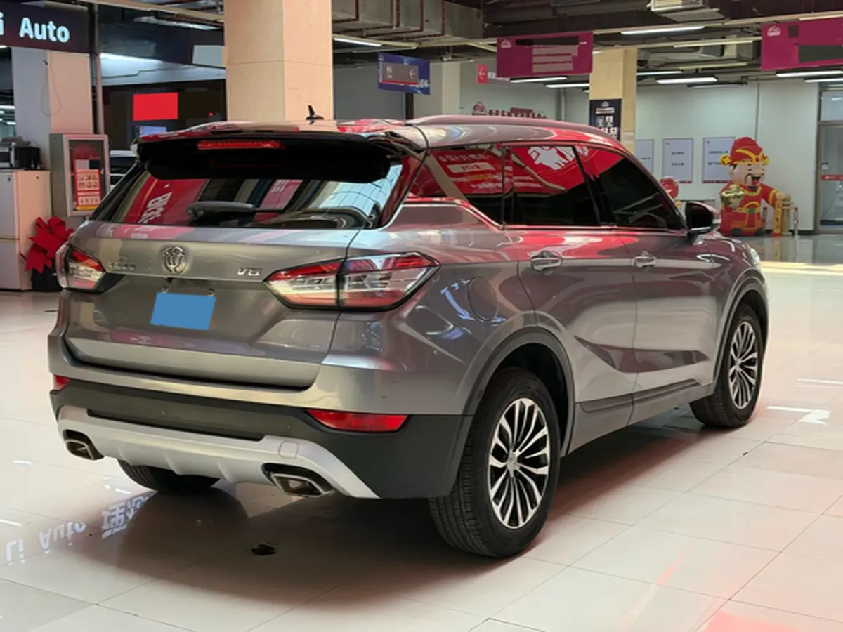 2018 Brilliance Auto V6 1.5T 150HP L4 6MT,autocango,china used car exporter,china ev exporter,chinese used car exporter,chinese used ev exporter