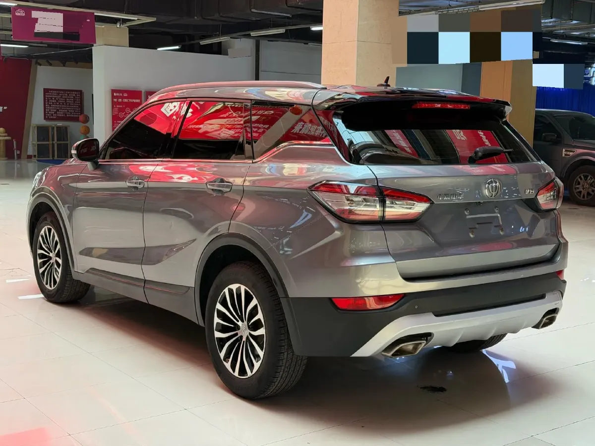 2018 Brilliance Auto V6 1.5T 150HP L4 6MT,autocango,china used car exporter,china ev exporter,chinese used car exporter,chinese used ev exporter