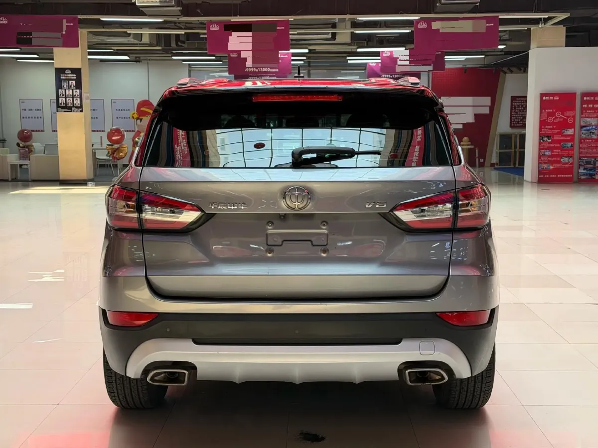 2018 Brilliance Auto V6 1.5T 150HP L4 6MT,autocango,china used car exporter,china ev exporter,chinese used car exporter,chinese used ev exporter