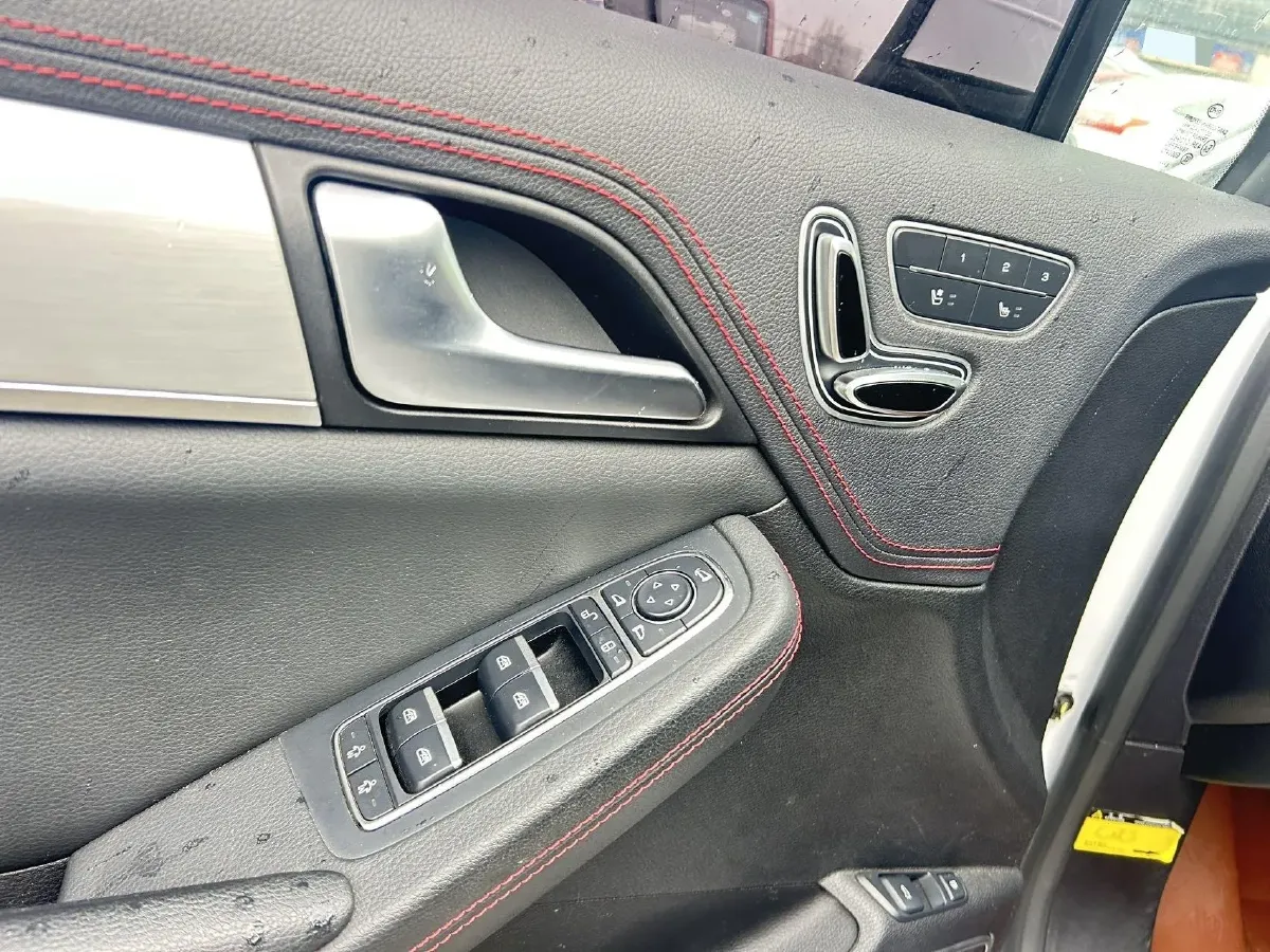 2018 BYD Tang 2.0T 205HP L4 6DCT PHEV 23.97KWH,autocango,china used car exporter,china ev exporter,chinese used car exporter,chinese used ev exporter