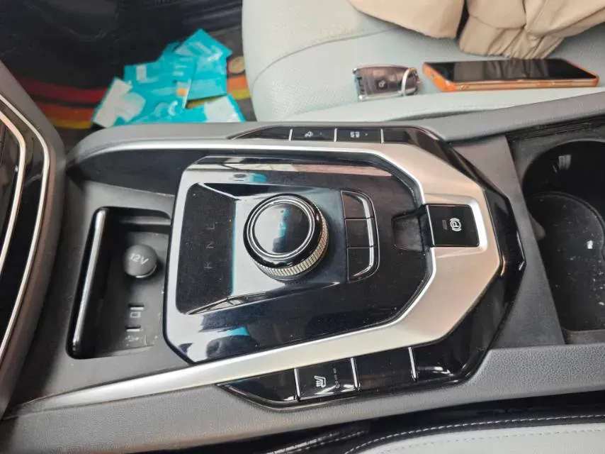 2018 BeiJing Auto EU5 BEV 60.23KWH,autocango,china used car exporter,china ev exporter,chinese used car exporter,chinese used ev exporter