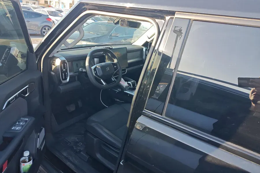 2023 Jetour Traveller 1.5T 184HP L4 7DCT,autocango,china used car exporter,china ev exporter,chinese used car exporter,chinese used ev exporter