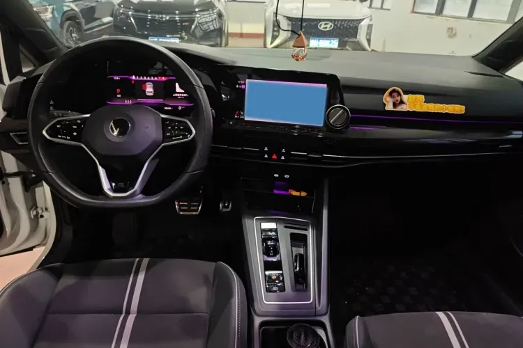 2023 Volkswagen Golf 1.4T 150HP L4 7DCT,autocango,china used car exporter,china ev exporter,chinese used car exporter,chinese used ev exporter