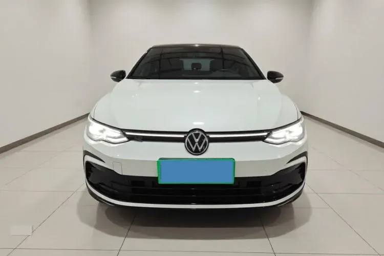 2023 Volkswagen Golf 1.4T 150HP L4 7DCT,autocango,china used car exporter,china ev exporter,chinese used car exporter,chinese used ev exporter