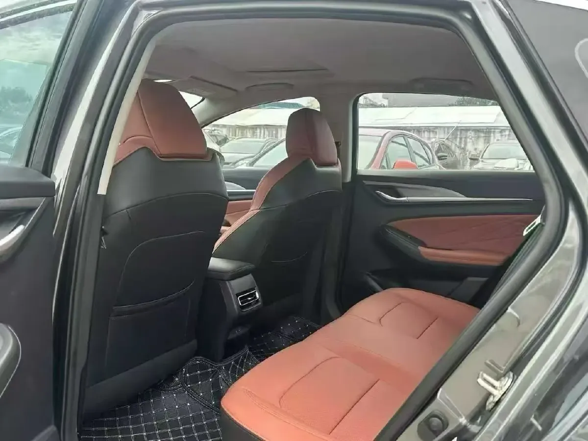 2025 ChangAn Eado 1.4T 160HP L4 7DCT,autocango,china used car exporter,china ev exporter,chinese used car exporter,chinese used ev exporter