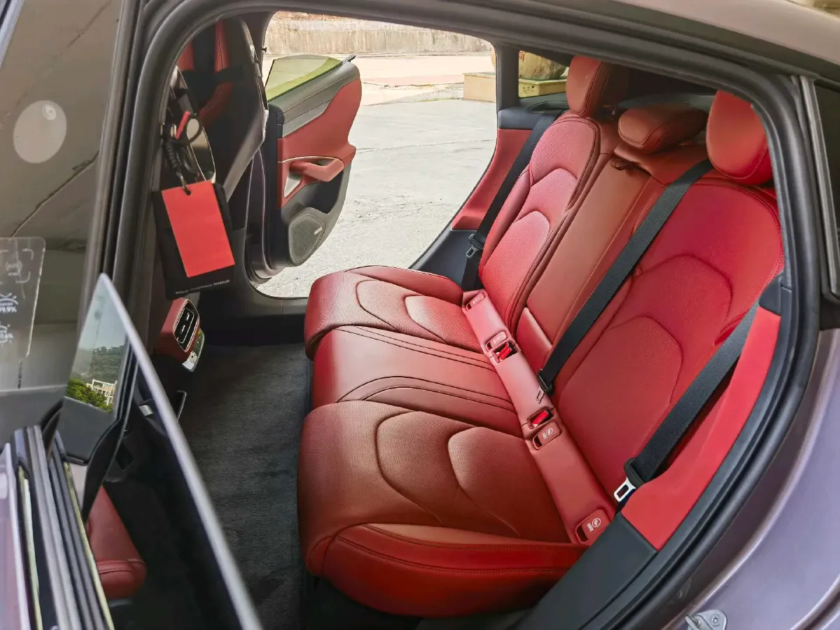 2024 MI SU7 BEV 73.6KWH,autocango,china used car exporter,china ev exporter,chinese used car exporter,chinese used ev exporter