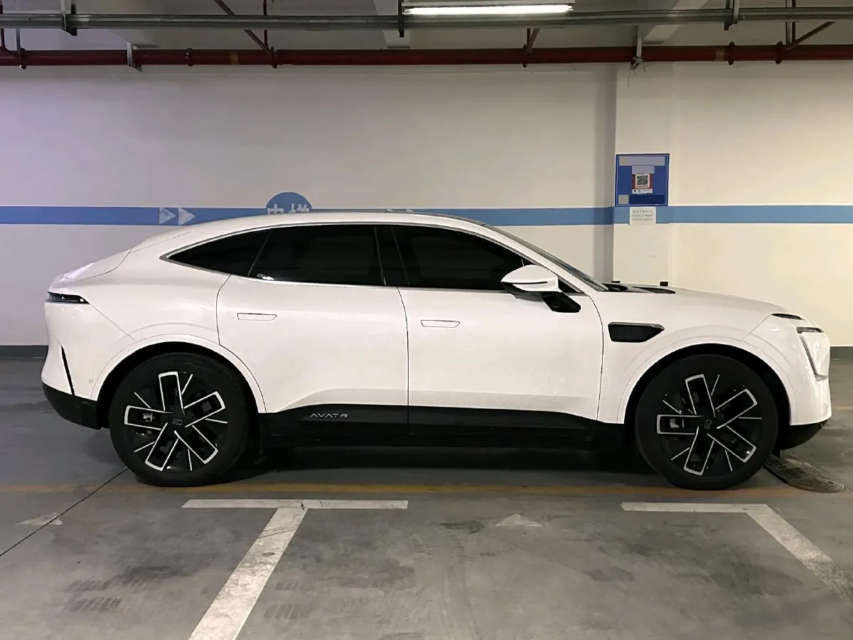 2023 Avatr 11 BEV 90KWH,autocango,china used car exporter,china ev exporter,chinese used car exporter,chinese used ev exporter