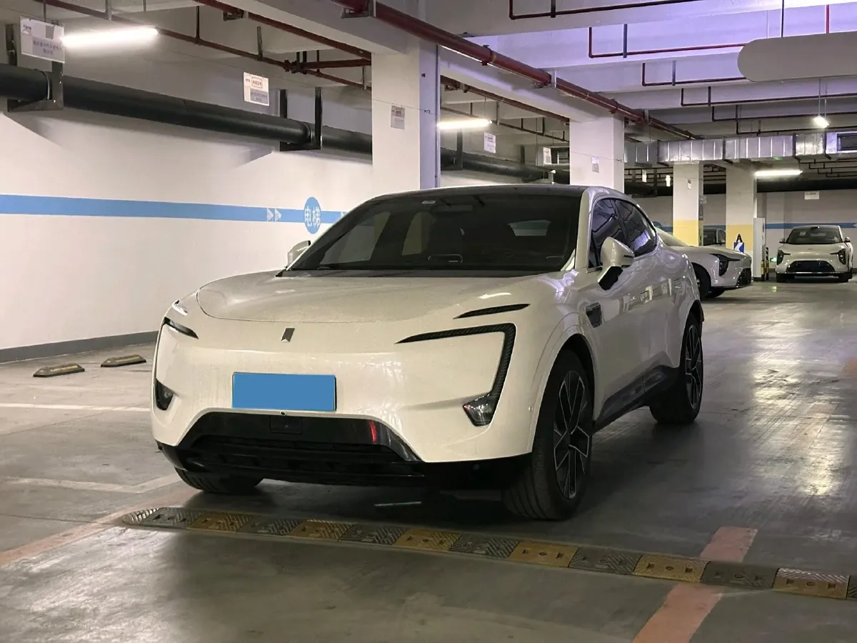 2023 Avatr 11 BEV 90KWH,autocango,china used car exporter,china ev exporter,chinese used car exporter,chinese used ev exporter