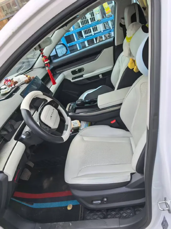 2022 Jetour DASHING 1.6T 197HP L4 7DCT,autocango,china used car exporter,china ev exporter,chinese used car exporter,chinese used ev exporter