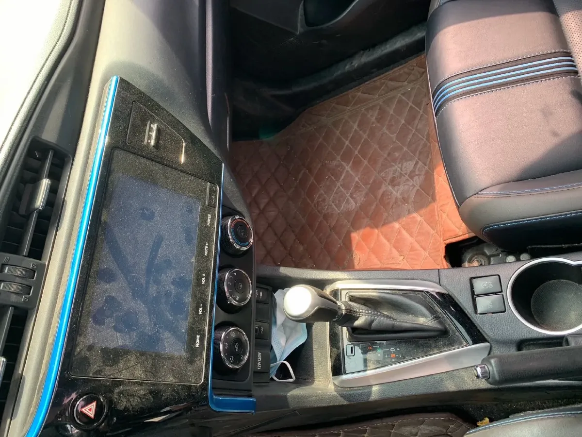 2022 Jetour DASHING 1.6T 197HP L4 7DCT,autocango,china used car exporter,china ev exporter,chinese used car exporter,chinese used ev exporter