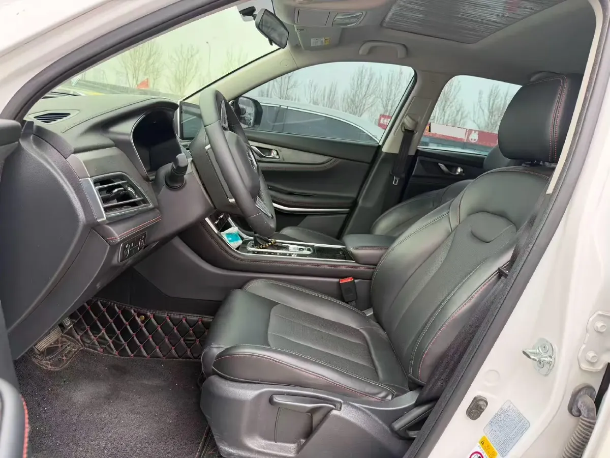 2021 ChangAn CS75 1.5T 178HP L4 7DCT,autocango,china used car exporter,china ev exporter,chinese used car exporter,chinese used ev exporter