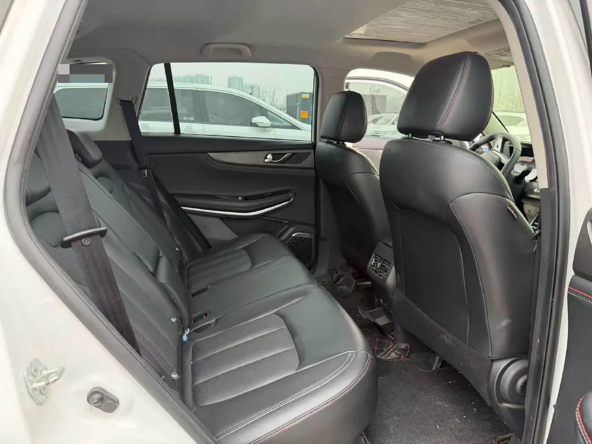 2021 ChangAn CS75 1.5T 178HP L4 7DCT,autocango,china used car exporter,china ev exporter,chinese used car exporter,chinese used ev exporter