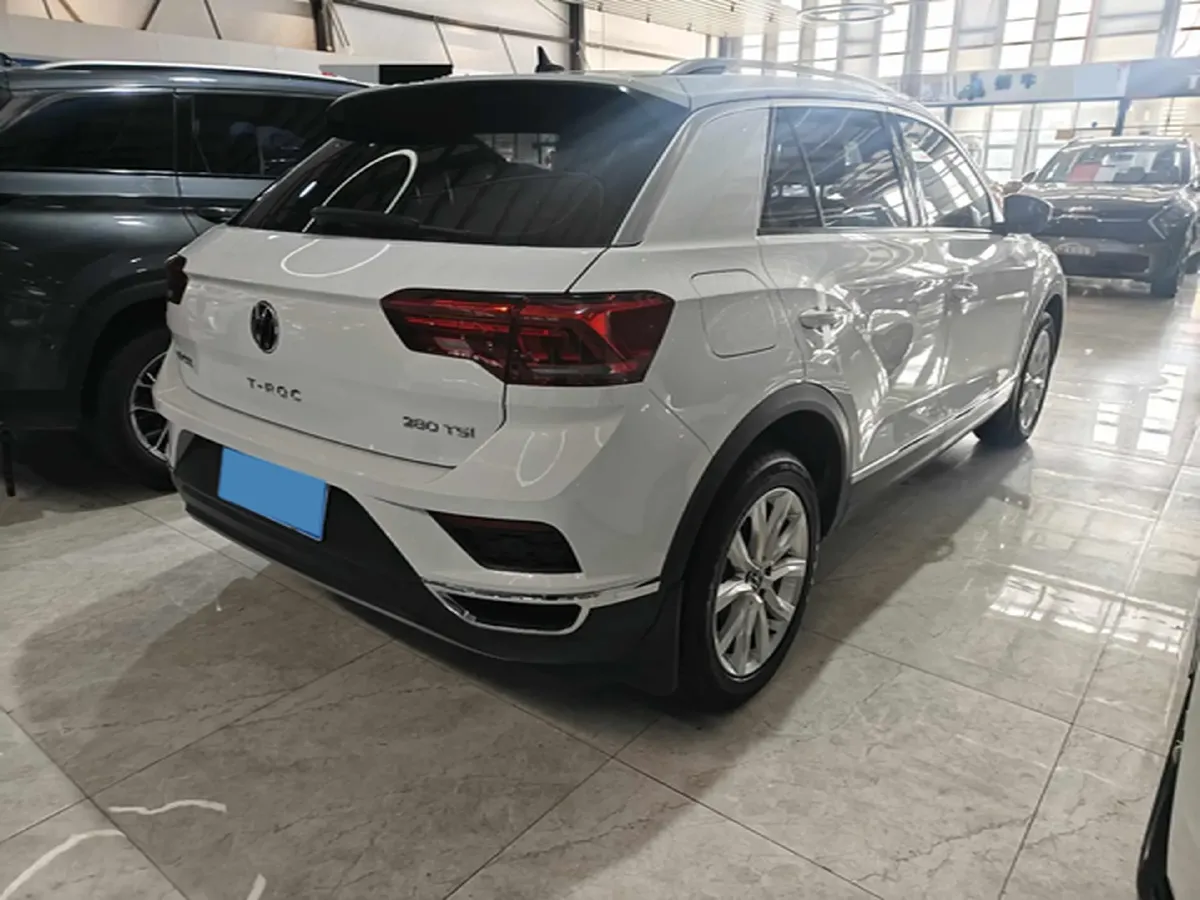 2022 Volkswagen T-Roc 1.4T 150HP L4 7DCT,autocango,china used car exporter,china ev exporter,chinese used car exporter,chinese used ev exporter