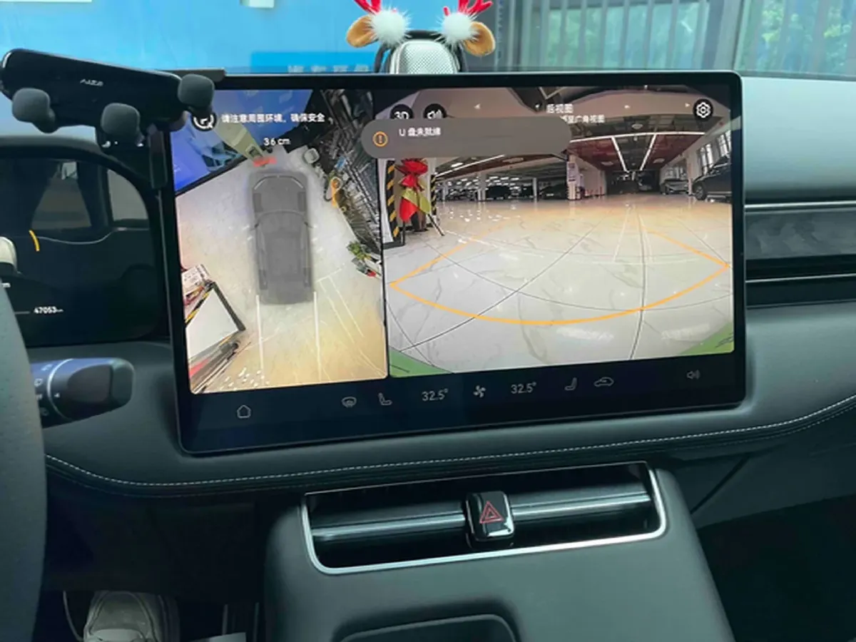 2022 JMC YuHu 7 2.0T 141HP L4 8AT,autocango,china used car exporter,china ev exporter,chinese used car exporter,chinese used ev exporter