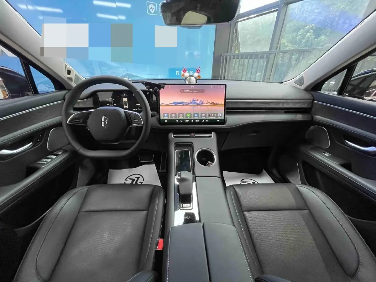 2022 JMC YuHu 7 2.0T 141HP L4 8AT,autocango,china used car exporter,china ev exporter,chinese used car exporter,chinese used ev exporter