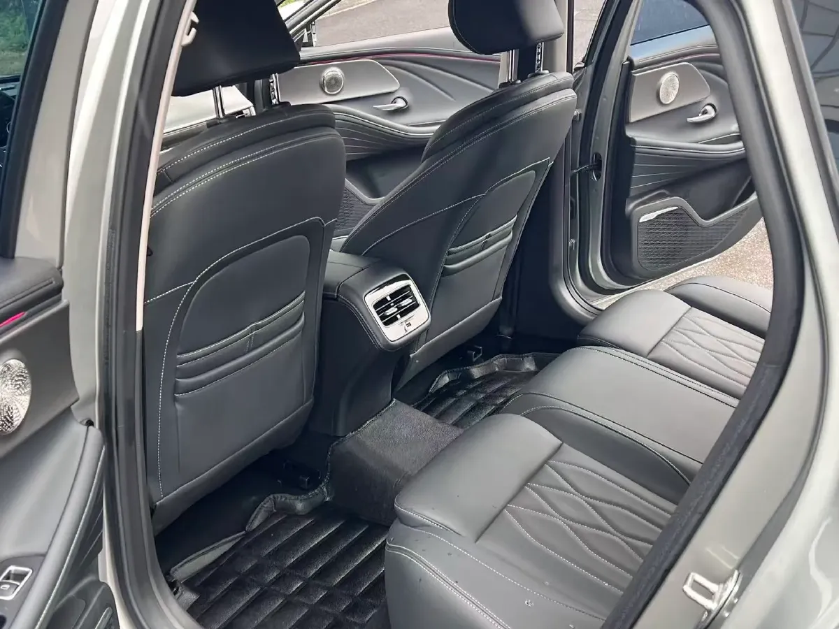 2024 Chery Arrizo 8 1.6T 197HP L4 7DCT,autocango,china used car exporter,china ev exporter,chinese used car exporter,chinese used ev exporter