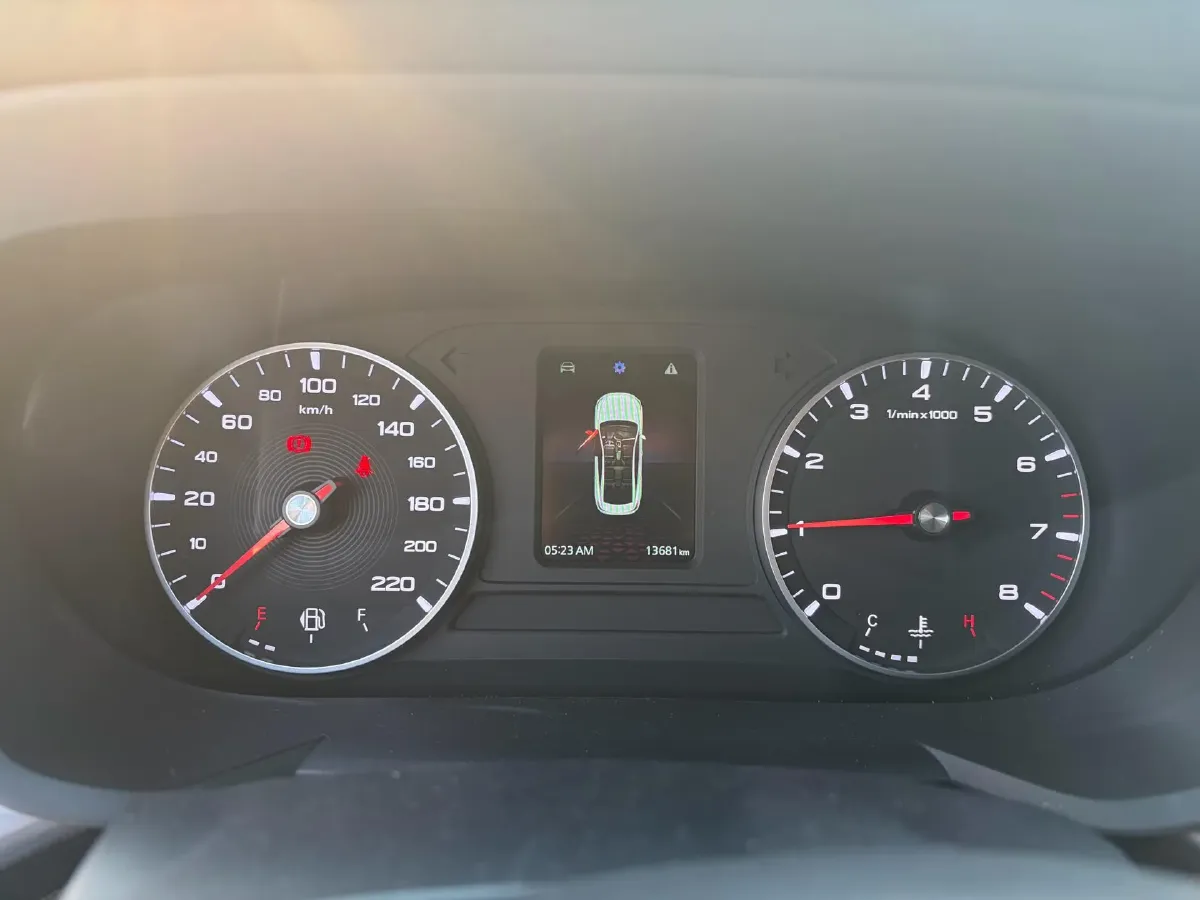 2023 MG 5 1.5L 129HP L4 5MT,autocango,china used car exporter,china ev exporter,chinese used car exporter,chinese used ev exporter