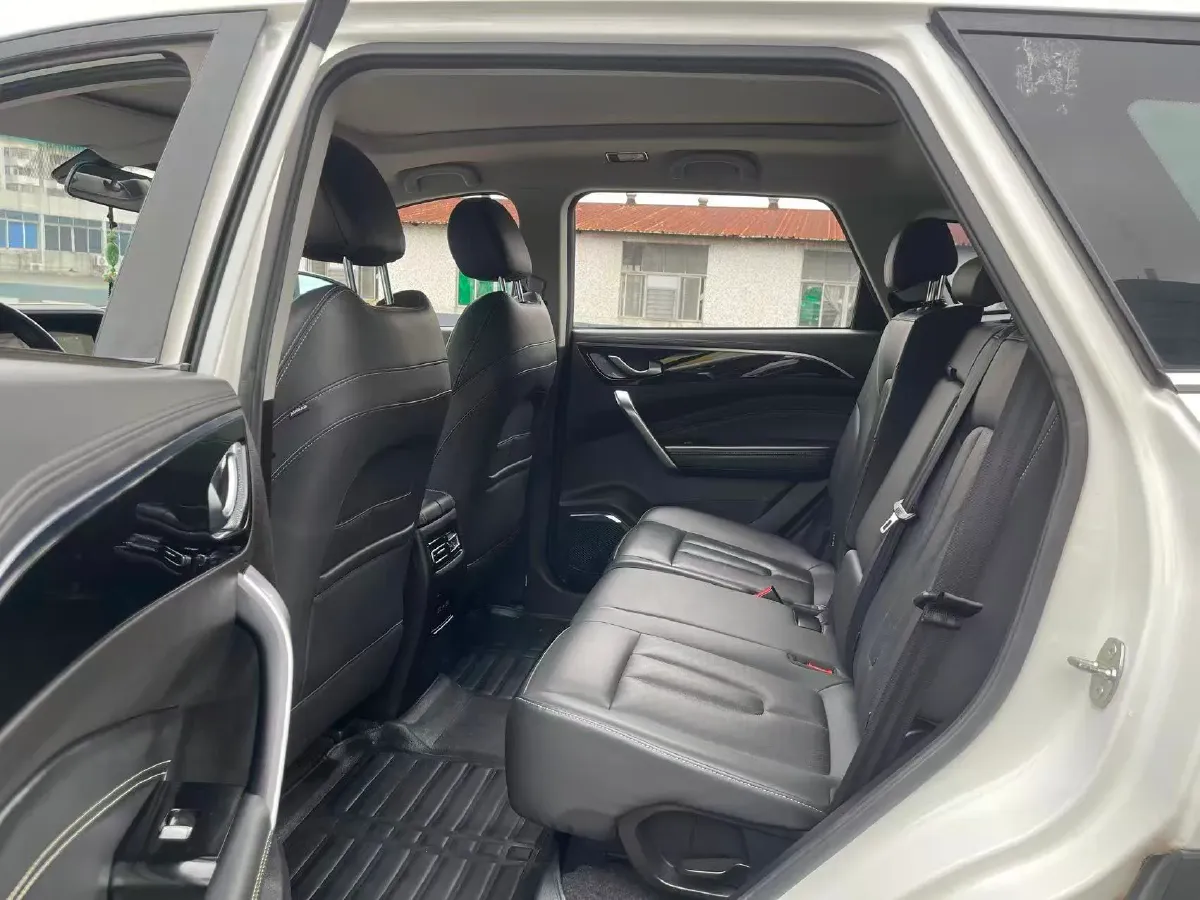 2021 Jetour X70 1.6T 197HP L4 7DCT,autocango,china used car exporter,china ev exporter,chinese used car exporter,chinese used ev exporter