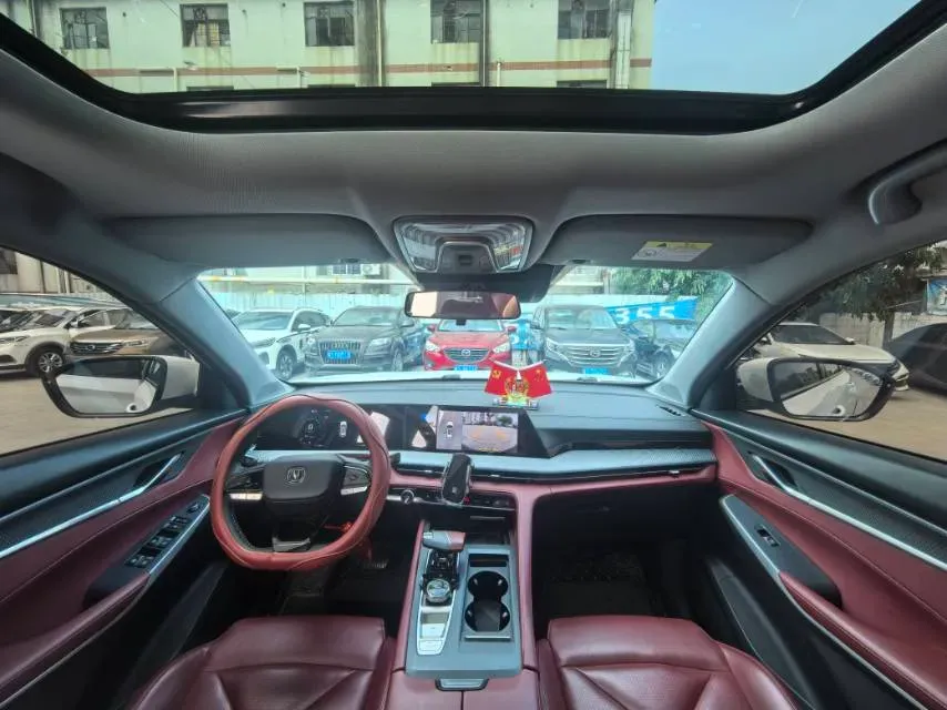 2022 ChangAn CS75 Plus 1.5T 178HP L4 6AT,autocango,china used car exporter,china ev exporter,chinese used car exporter,chinese used ev exporter