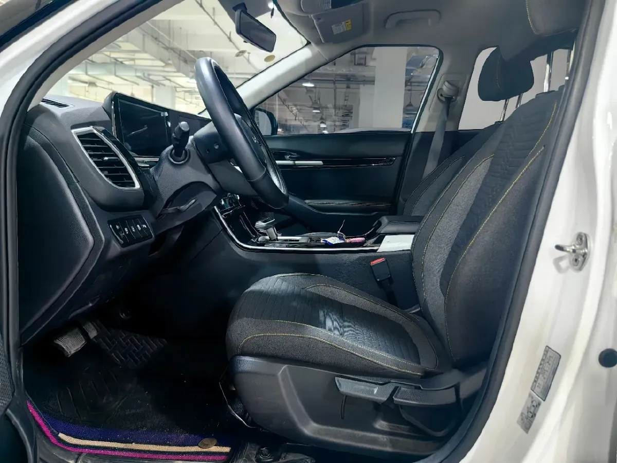 2023 Kia Seltos 1.5L 115HP L4 CVT,autocango,china used car exporter,china ev exporter,chinese used car exporter,chinese used ev exporter