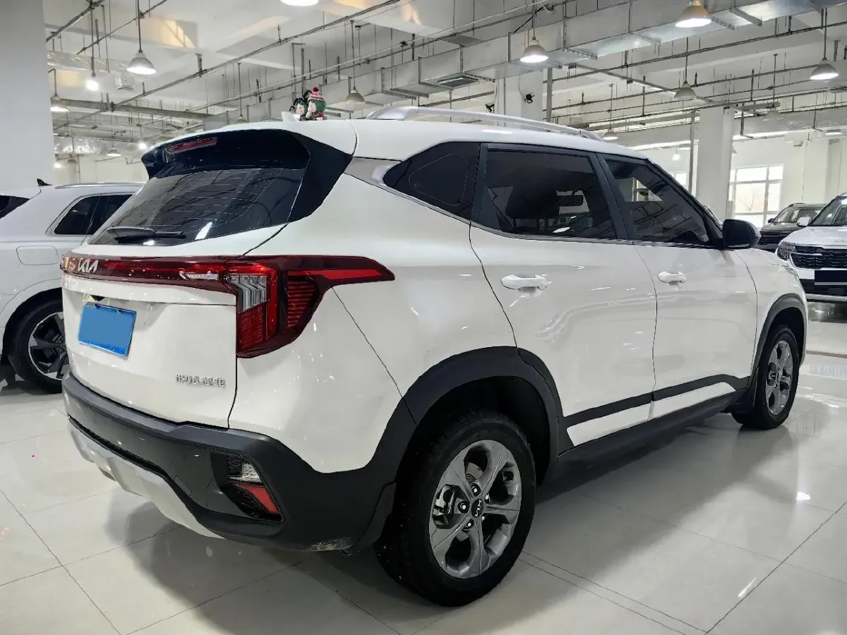 2023 Kia Seltos 1.5L 115HP L4 CVT,autocango,china used car exporter,china ev exporter,chinese used car exporter,chinese used ev exporter