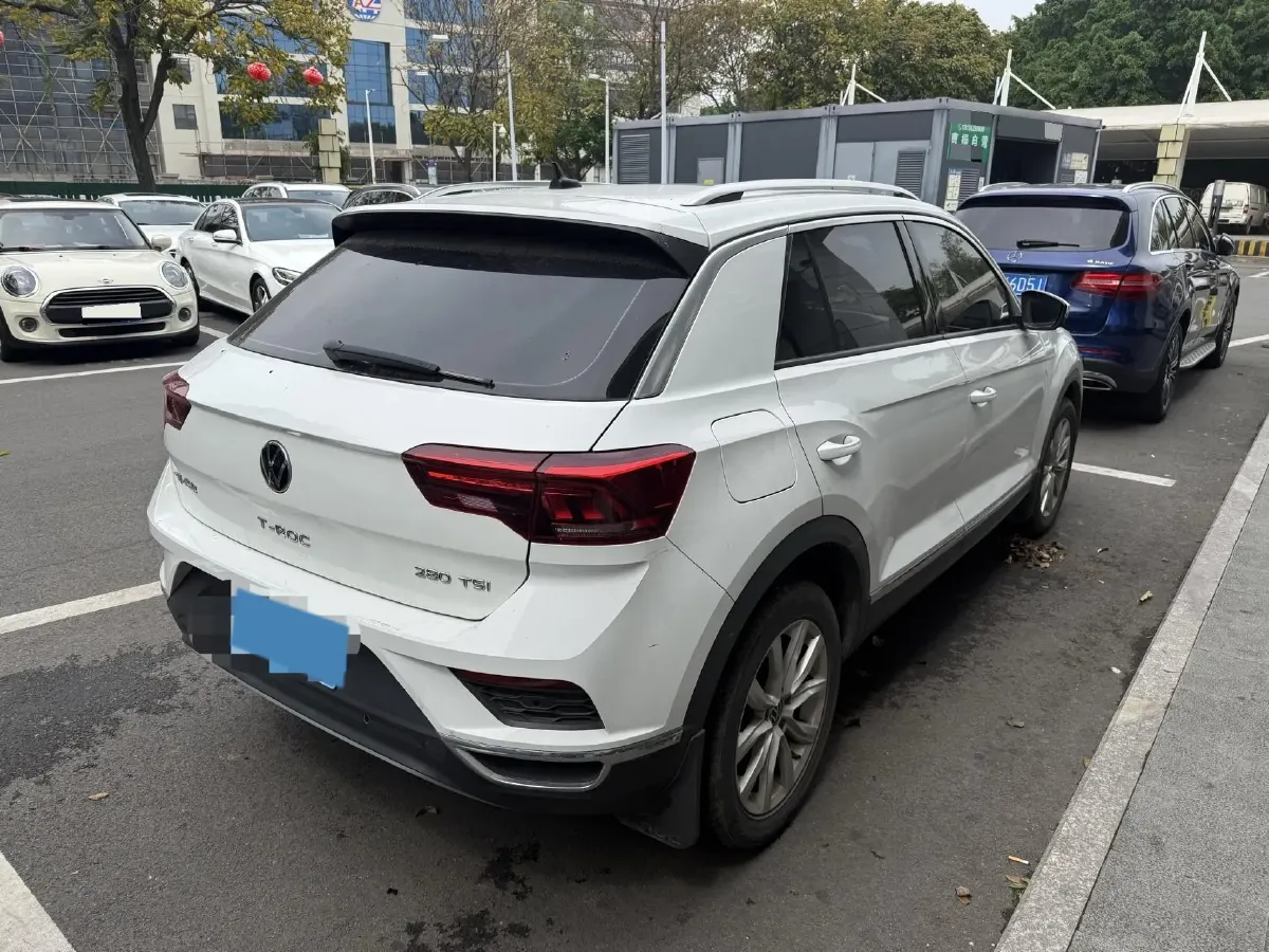 2022 Volkswagen T-Roc 1.4T 150HP L4 7DCT,autocango,china used car exporter,china ev exporter,chinese used car exporter,chinese used ev exporter
