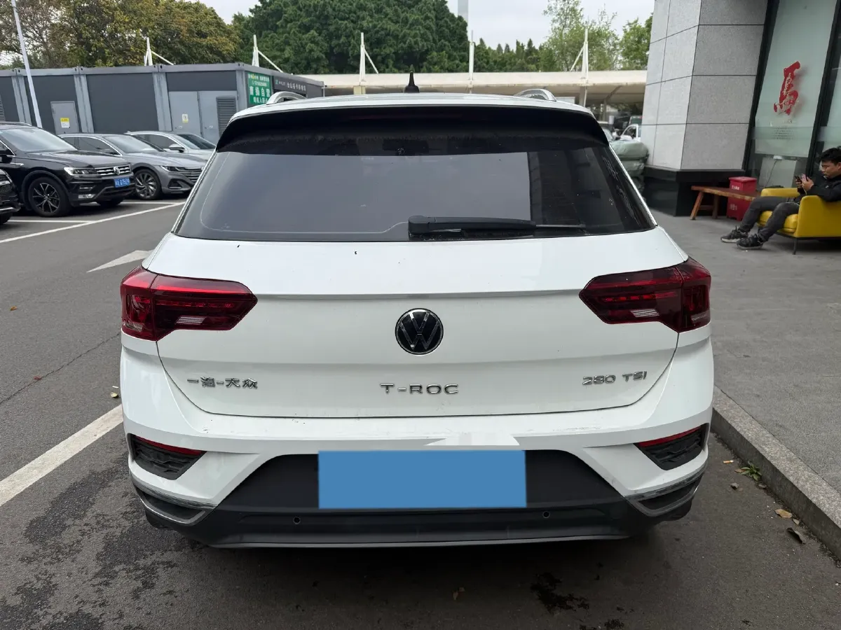 2022 Volkswagen T-Roc 1.4T 150HP L4 7DCT,autocango,china used car exporter,china ev exporter,chinese used car exporter,chinese used ev exporter