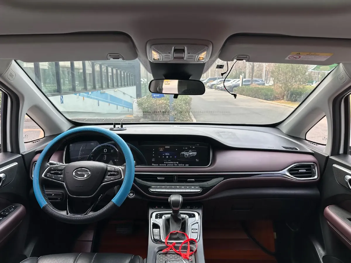 2021 GAC Trumpchi M6 1.5T 169HP L4 7DCT,autocango,china used car exporter,china ev exporter,chinese used car exporter,chinese used ev exporter