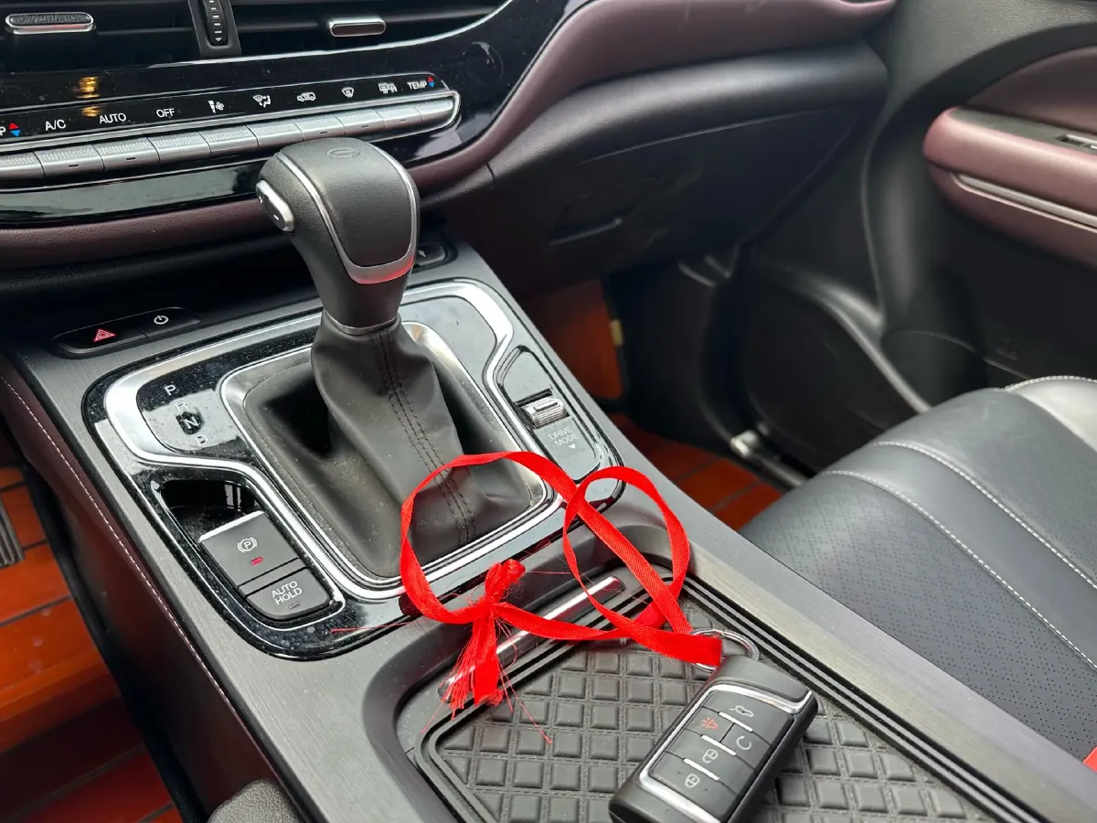 2021 GAC Trumpchi M6 1.5T 169HP L4 7DCT,autocango,china used car exporter,china ev exporter,chinese used car exporter,chinese used ev exporter