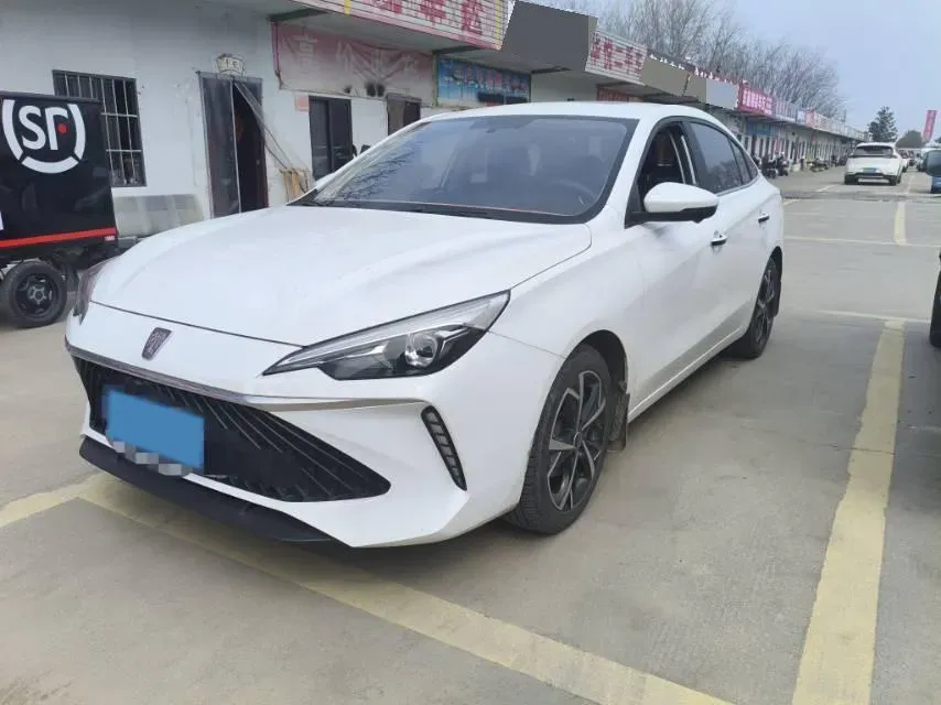 2024 Roewe i5 1.5L 129HP L4 CVT,autocango,china used car exporter,china ev exporter,chinese used car exporter,chinese used ev exporter