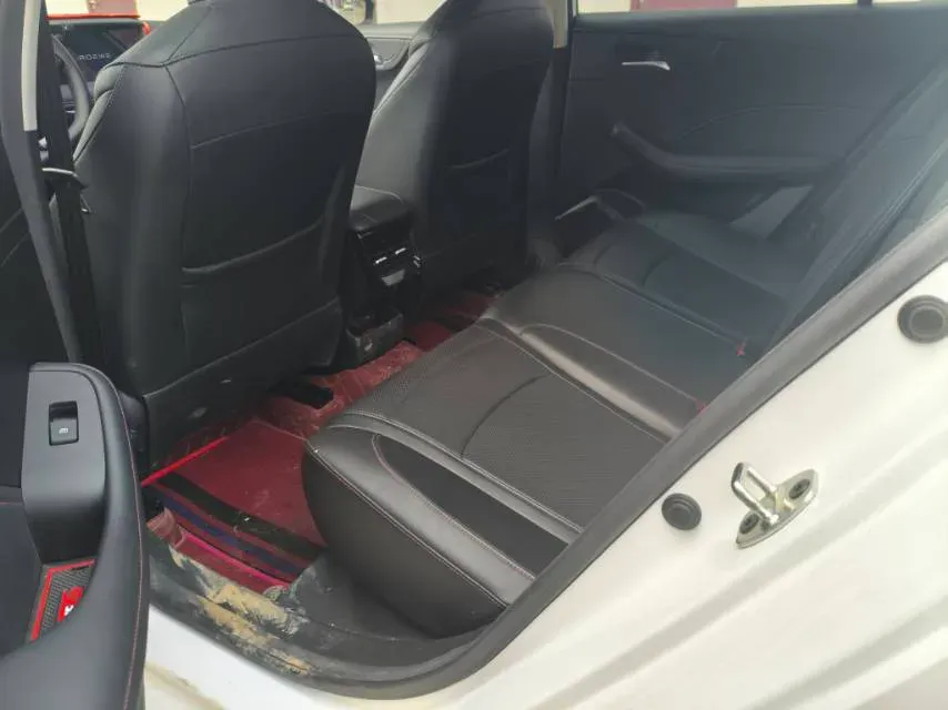 2024 Roewe i5 1.5L 129HP L4 CVT,autocango,china used car exporter,china ev exporter,chinese used car exporter,chinese used ev exporter