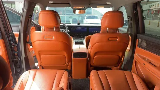 2024 AITO AITO M9 1.5T 152HP L4 REEV 42KWH,autocango,china used car exporter,china ev exporter,chinese used car exporter,chinese used ev exporter