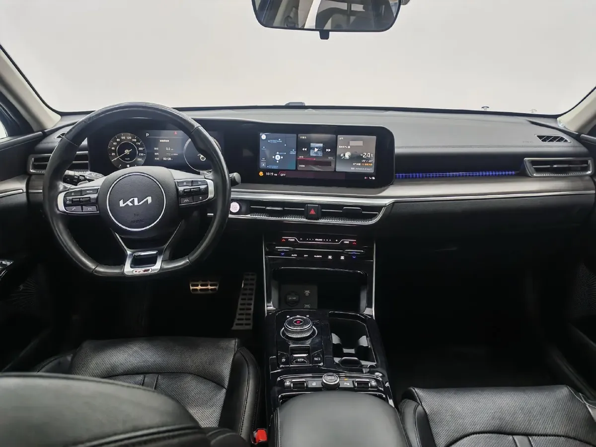 2021 Toyota Camry 2.0L 178HP L4 CVT,autocango,china used car exporter,china ev exporter,chinese used car exporter,chinese used ev exporter