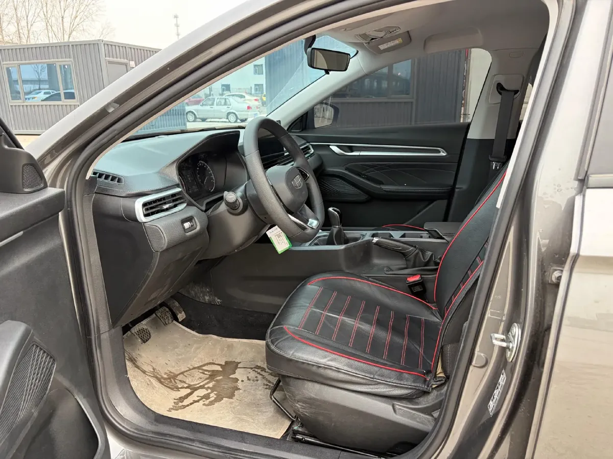 2025 Geely Emgrand 1.5L 127HP L4 5MT,autocango,china used car exporter,china ev exporter,chinese used car exporter,chinese used ev exporter