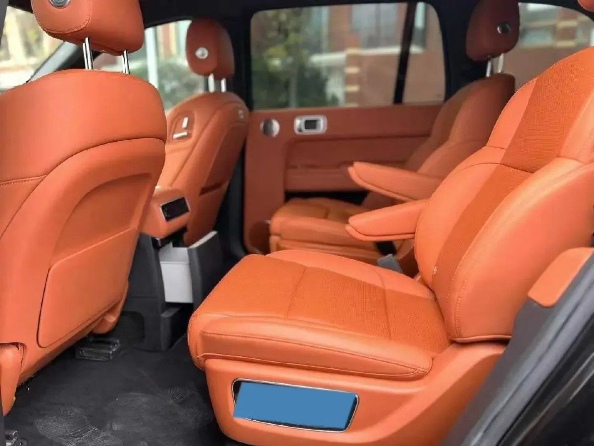 2024 Li L9 Range Extended 154HP REEV 52.3KWH,autocango,china used car exporter,china ev exporter,chinese used car exporter,chinese used ev exporter