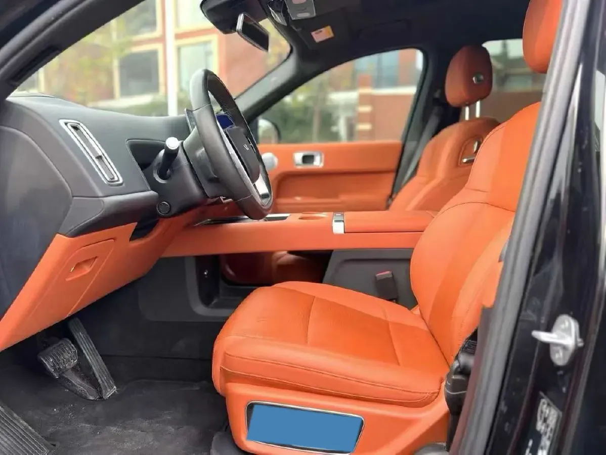 2024 Li L9 Range Extended 154HP REEV 52.3KWH,autocango,china used car exporter,china ev exporter,chinese used car exporter,chinese used ev exporter