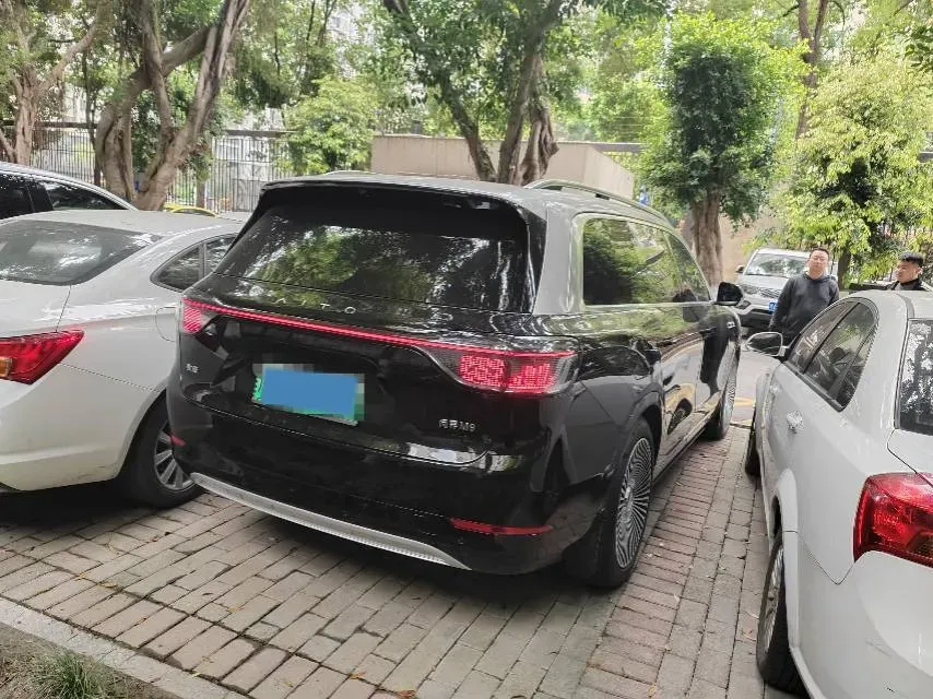 2024 AITO AITO M9 1.5T 152HP L4 REEV 52KWH,autocango,china used car exporter,china ev exporter,chinese used car exporter,chinese used ev exporter