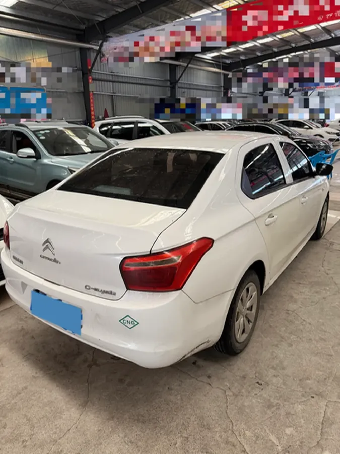 2017 HuangHai XiangLong 2.8T 102HP L4 5MT,autocango,china used car exporter,china ev exporter,chinese used car exporter,chinese used ev exporter