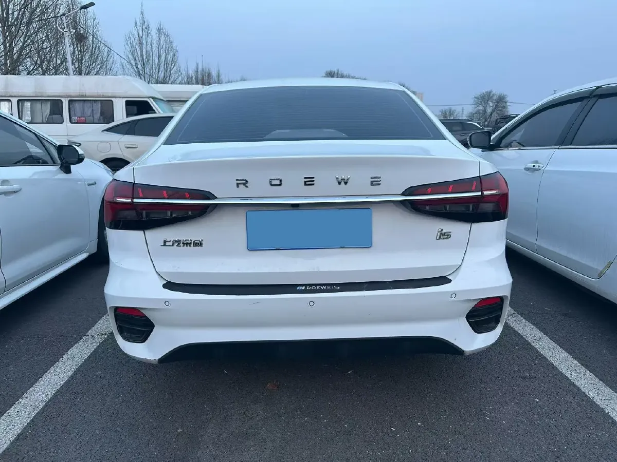 2021 Roewe i5 1.5L 120HP L4 CVT,autocango,china used car exporter,china ev exporter,chinese used car exporter,chinese used ev exporter