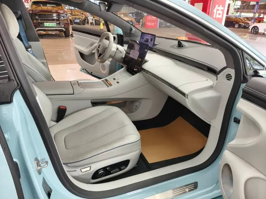 2025 Luxeed S7 BEV 100KWH,autocango,china used car exporter,china ev exporter,chinese used car exporter,chinese used ev exporter