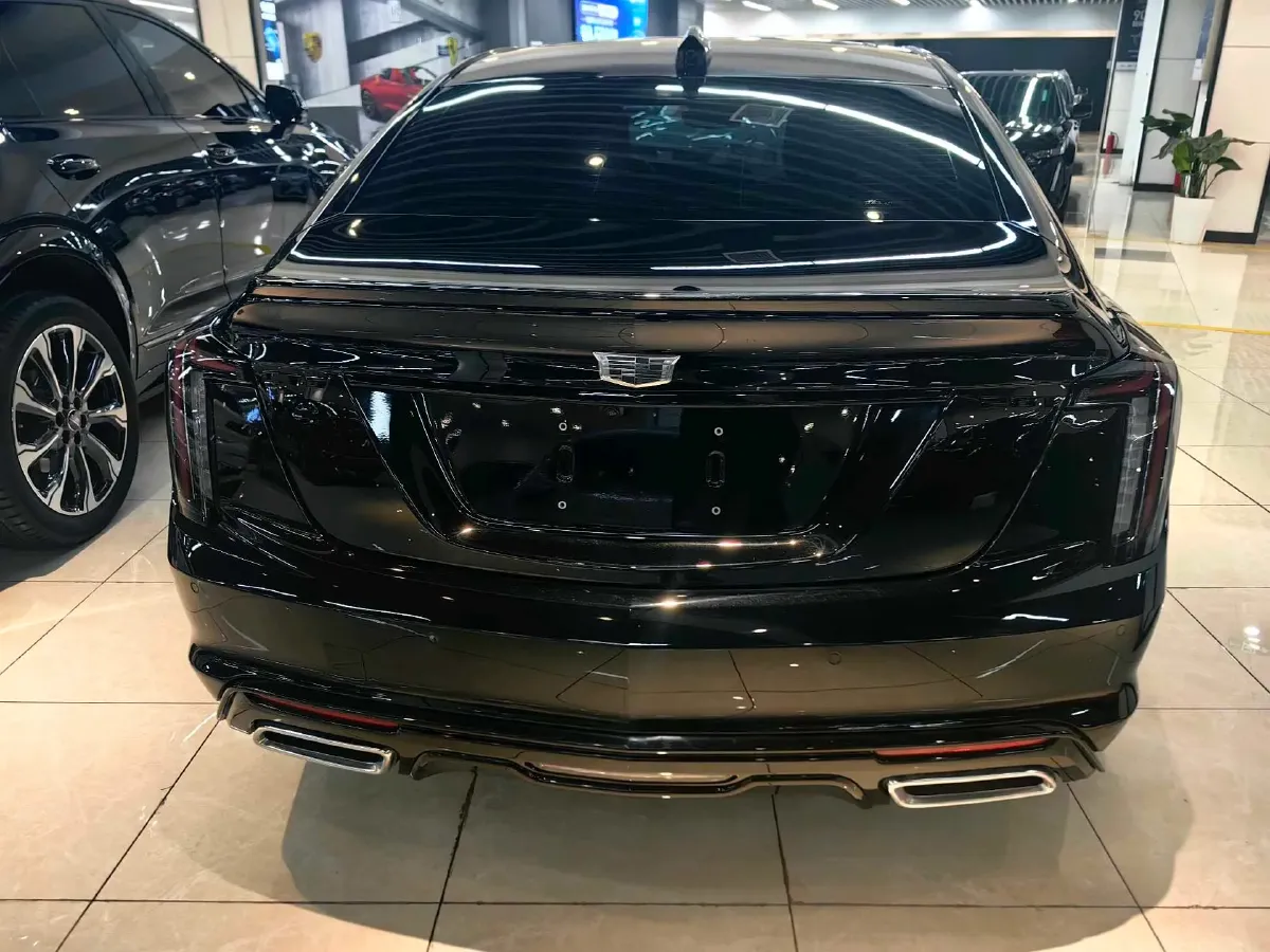 2025 Cadillac CT5 2.0T 237HP L4 10AT,autocango,china used car exporter,china ev exporter,chinese used car exporter,chinese used ev exporter