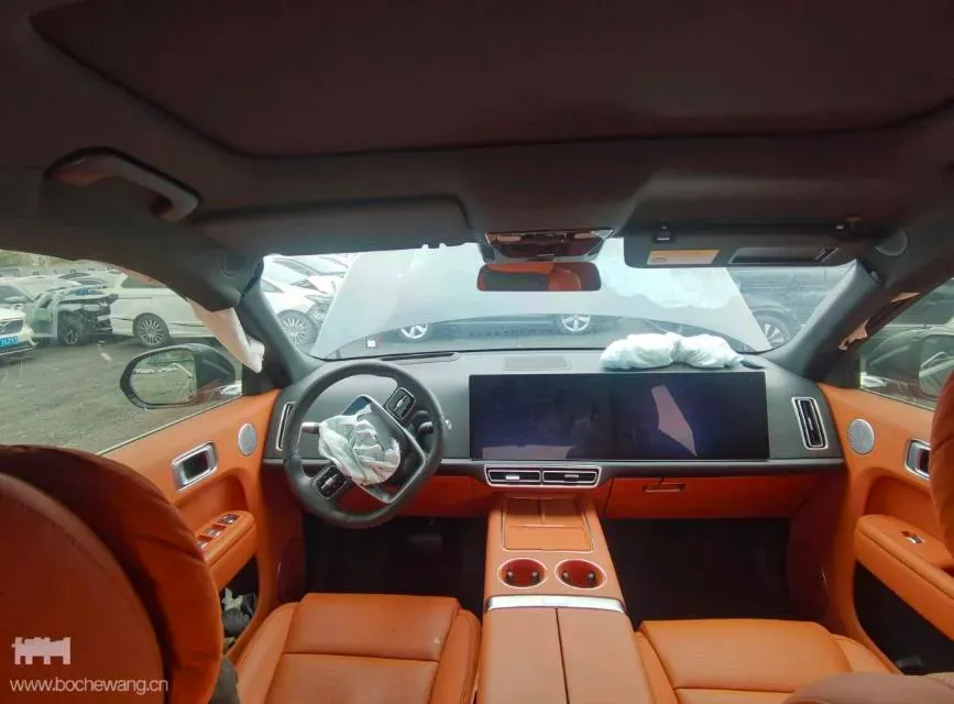 2025 Li L9 Range Extended 154HP REEV,autocango,china used car exporter,china ev exporter,chinese used car exporter,chinese used ev exporter