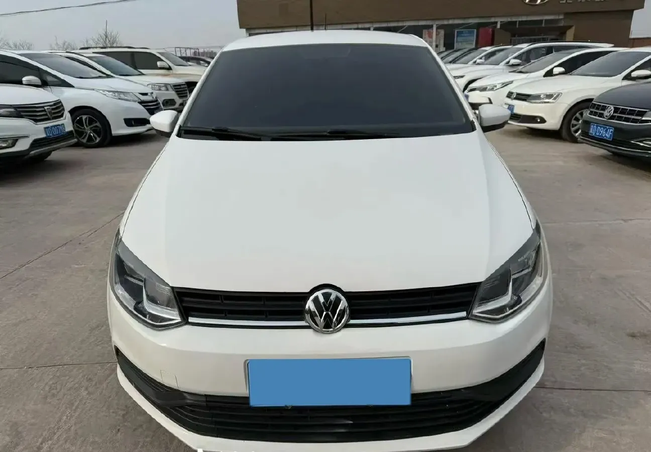 2016 Volkswagen Polo 1.4L 90HP L4 6AT,autocango,china used car exporter,china ev exporter,chinese used car exporter,chinese used ev exporter