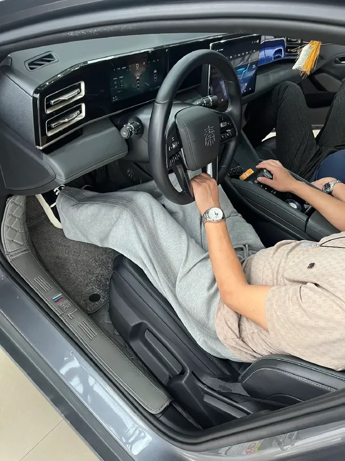 2025 BYD QinL 1.5L 101HP L4 E-CVT PHEV 10.08KWH,autocango,china used car exporter,china ev exporter,chinese used car exporter,chinese used ev exporter