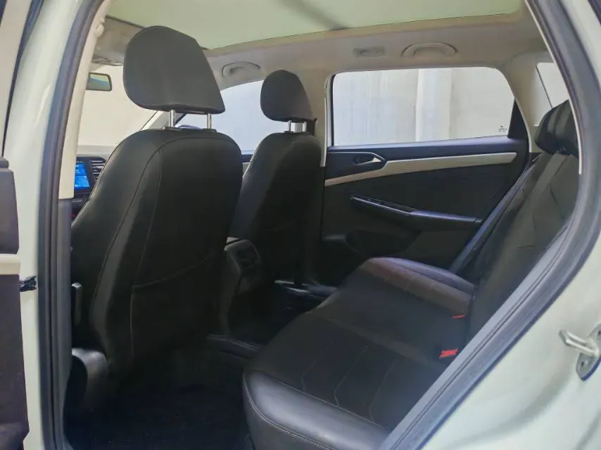 2023 Jetta VS7 1.4T 150HP L4 6AT,autocango,china used car exporter,china ev exporter,chinese used car exporter,chinese used ev exporter