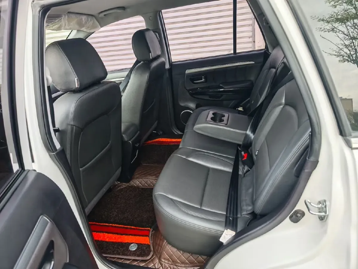 2018 Haval H5 Class 2.0T 150HP L4 6MT,autocango,china used car exporter,china ev exporter,chinese used car exporter,chinese used ev exporter